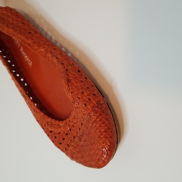 Audrey Brooke Vero Cuoiro Orange Flats - Picture 7 of 8